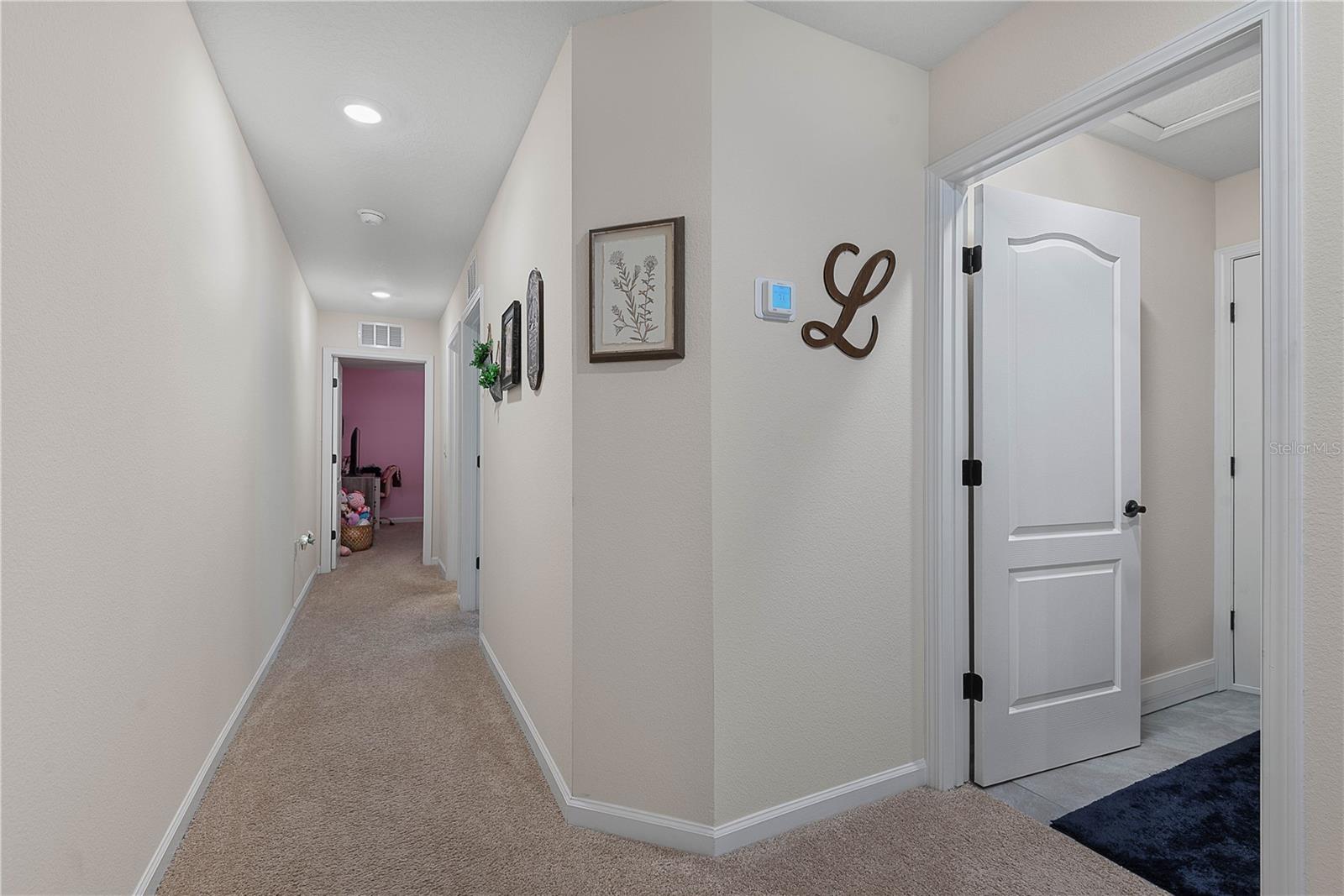 Image 28 of 41 For 68 Redbud Road