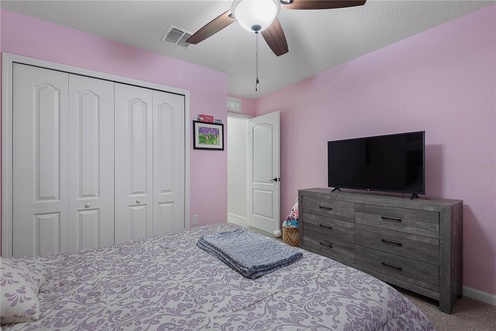 Image 34 of 41 For 68 Redbud Road