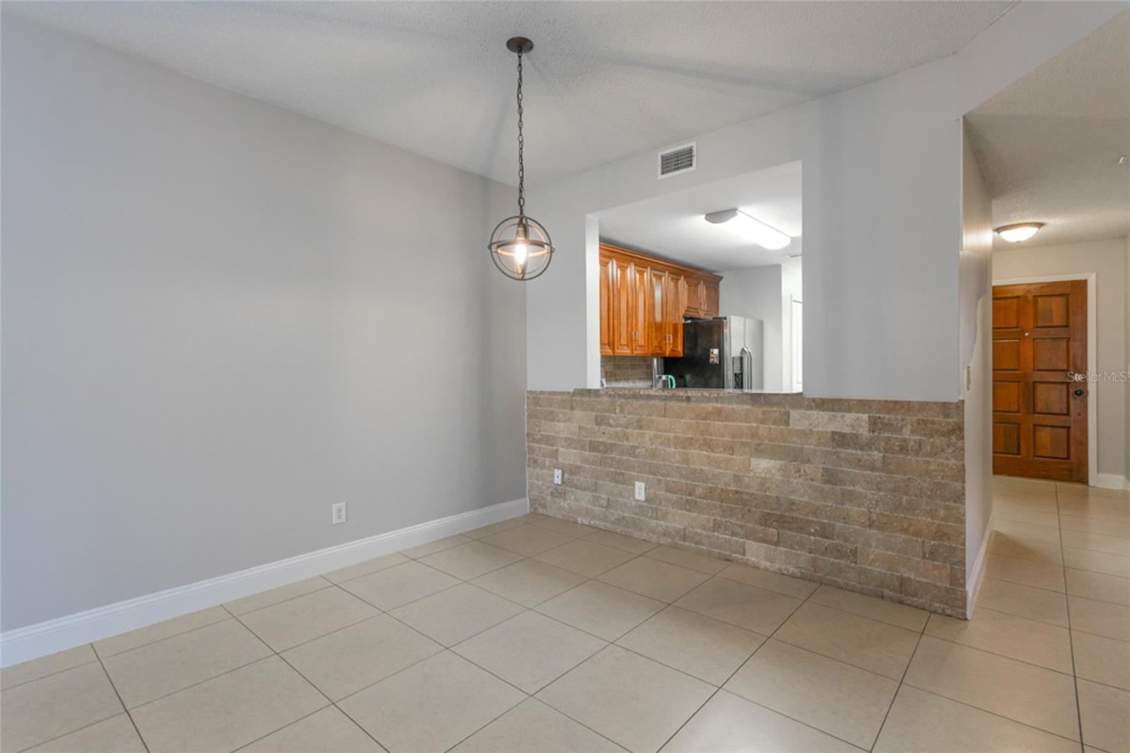 Image 13 of 44 For 95 Rivers Edge Lane 95