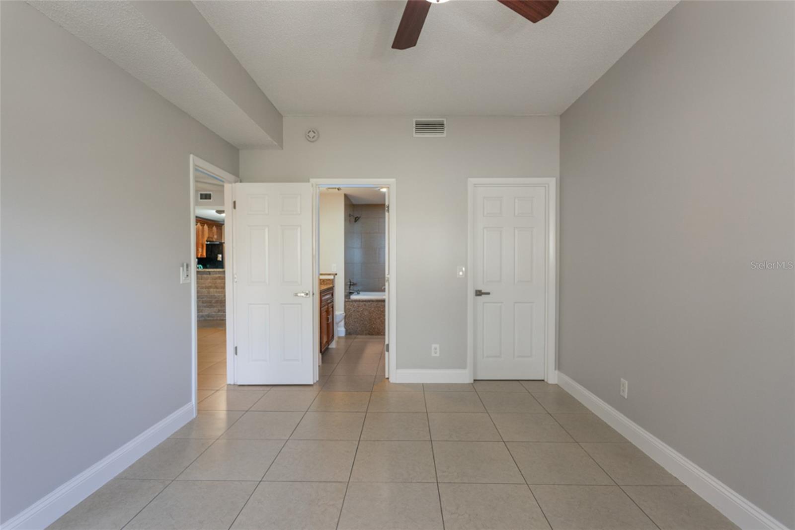 Image 25 of 44 For 95 Rivers Edge Lane 95