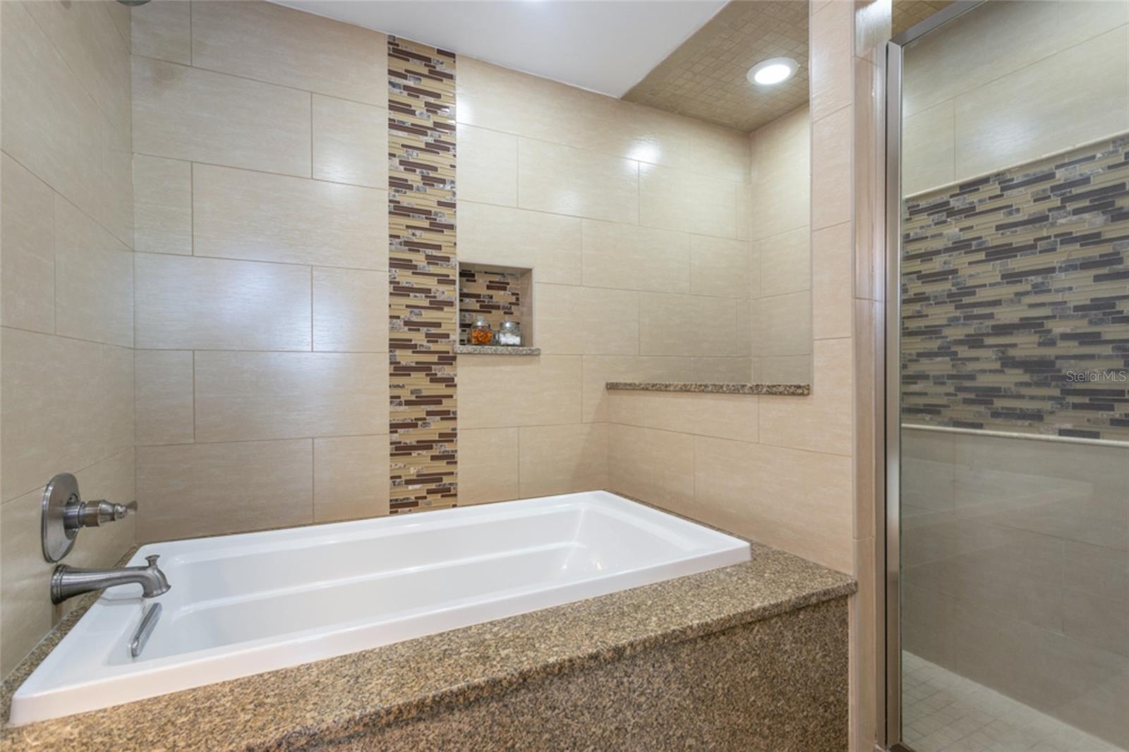 Image 27 of 44 For 95 Rivers Edge Lane 95