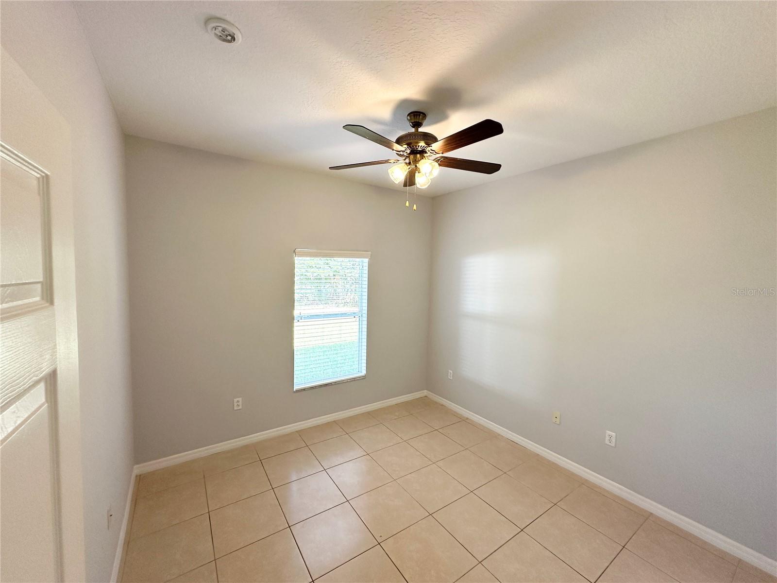 Image 25 of 36 For 11 Praver Lane