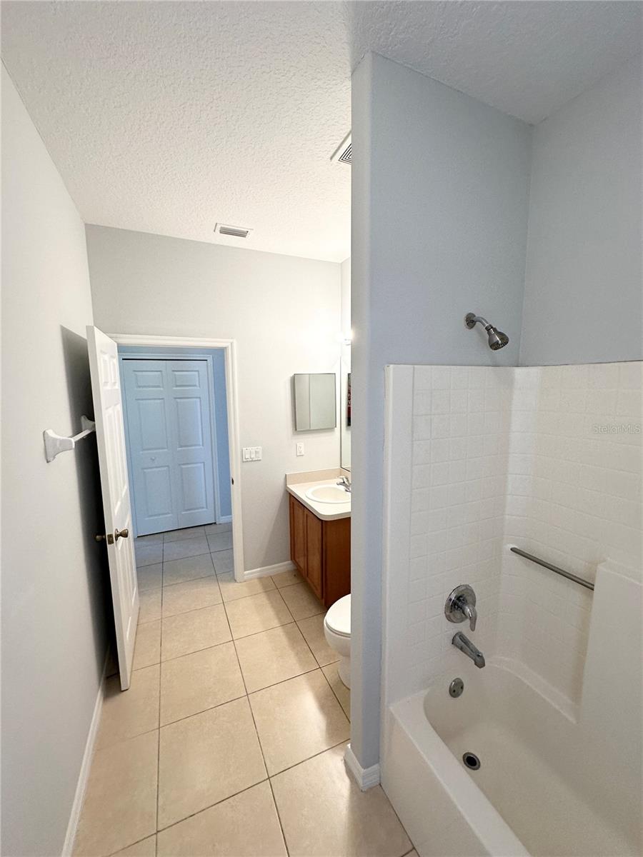 Image 28 of 36 For 11 Praver Lane