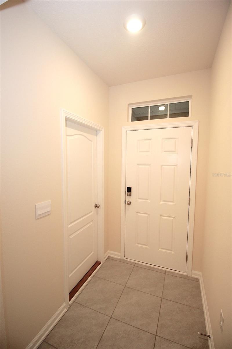 Listing photo id 9 for 121 Redbud Road