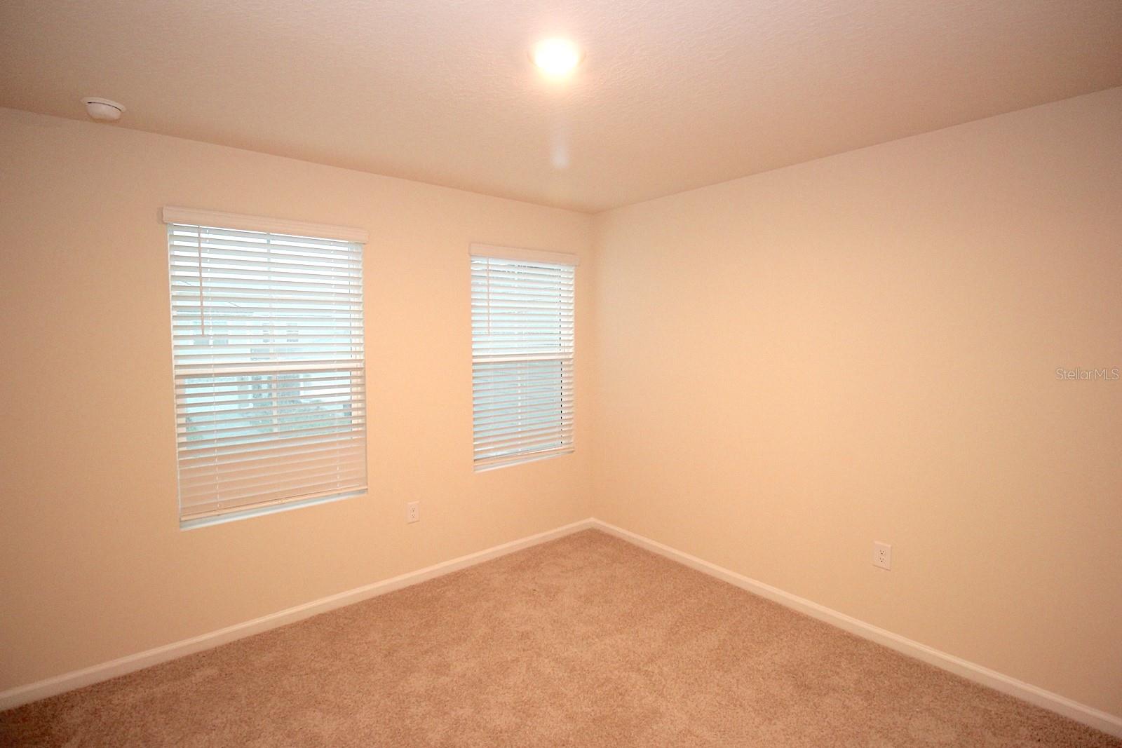 Listing photo id 21 for 121 Redbud Road