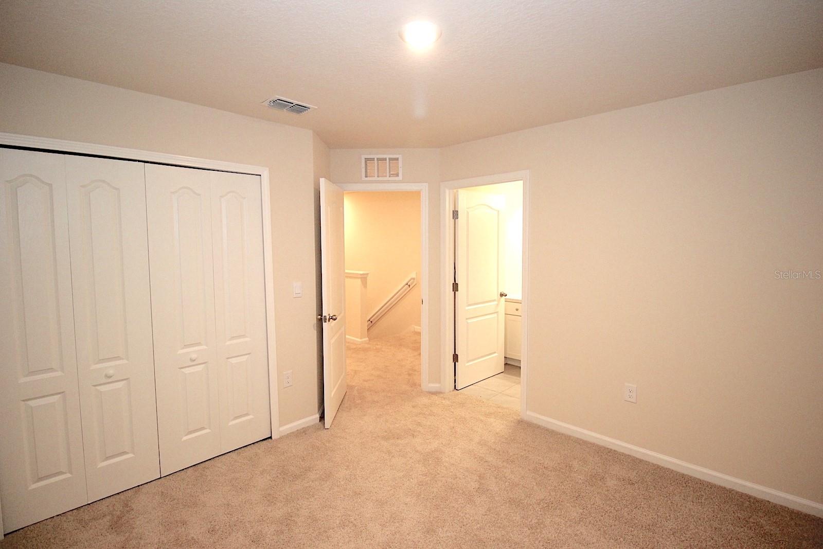 Listing photo id 22 for 121 Redbud Road