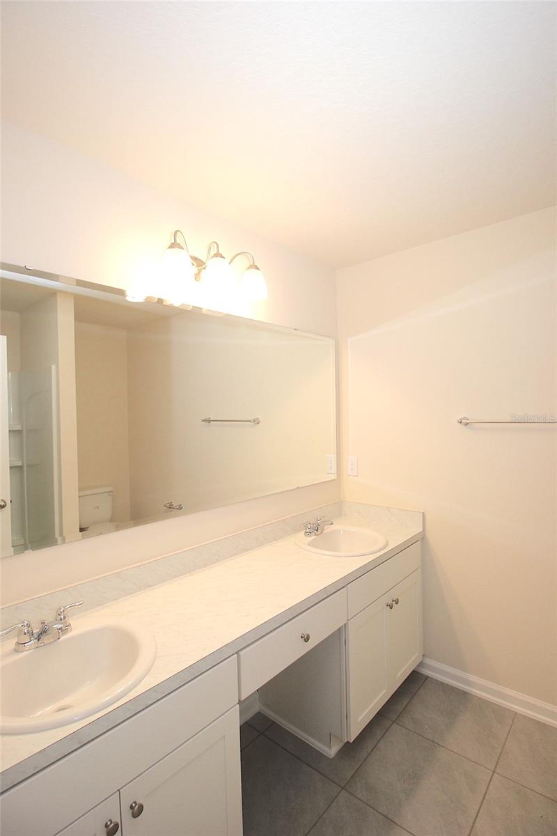 Listing photo id 28 for 121 Redbud Road