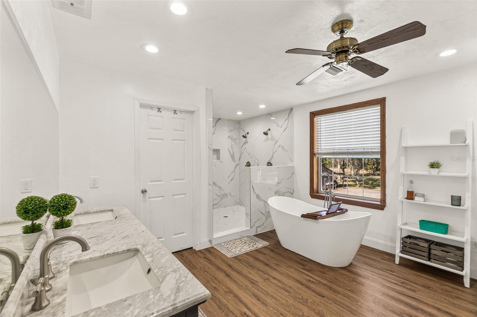 Image 25 of 48 For 998 County Road 302