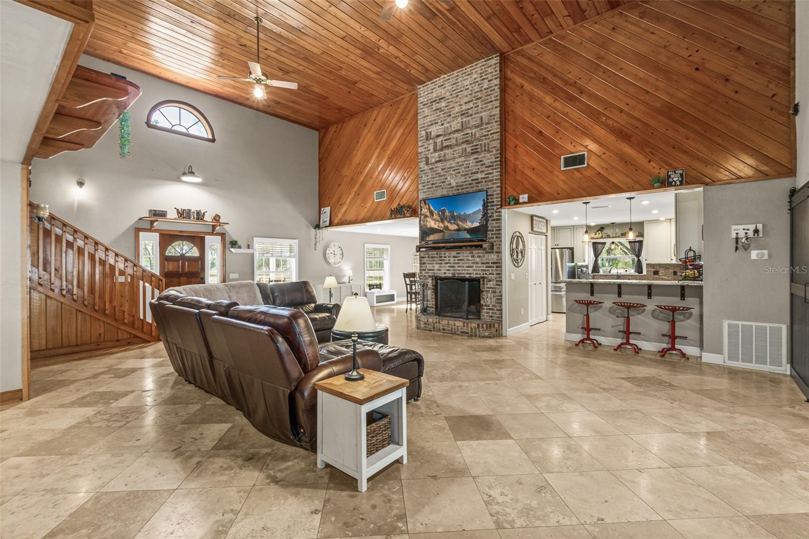 Image 7 of 48 For 998 County Road 302