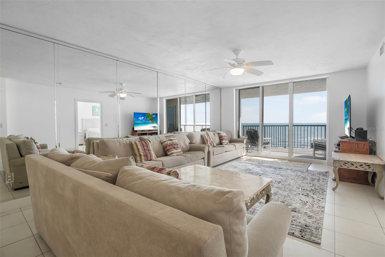 Image 14 of 52 For 4631 Atlantic Avenue 8706