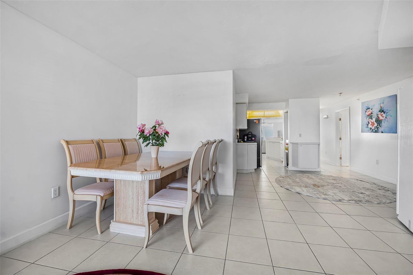 Image 15 of 52 For 4631 Atlantic Avenue 8706