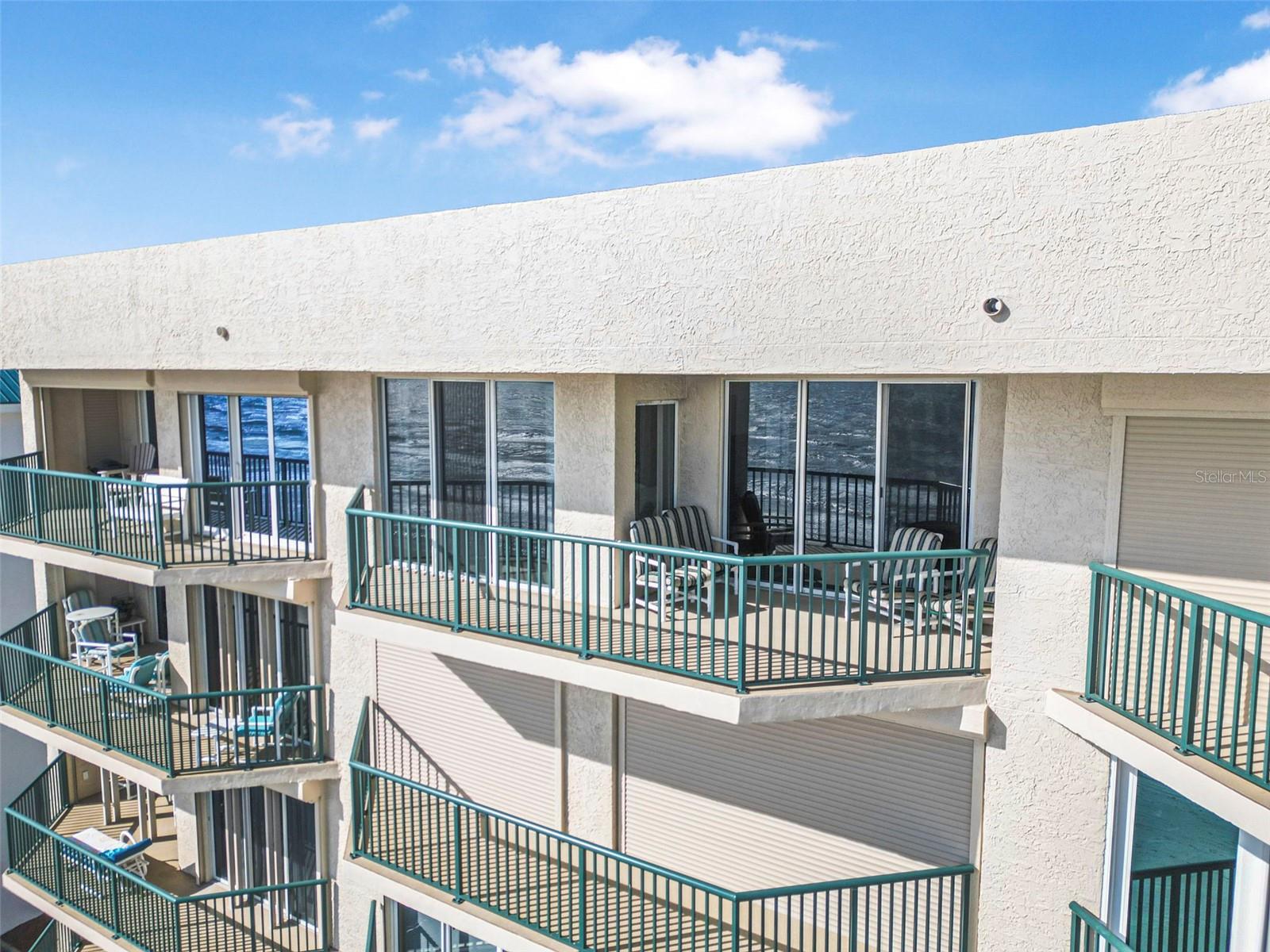 Image 34 of 52 For 4631 Atlantic Avenue 8706