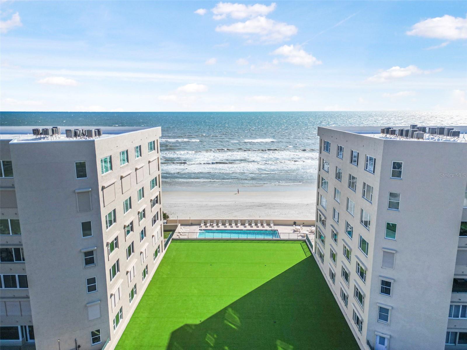 Image 44 of 52 For 4631 Atlantic Avenue 8706