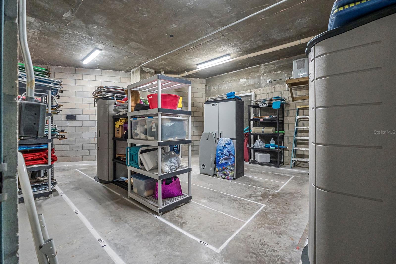 Image 50 of 52 For 4631 Atlantic Avenue 8706