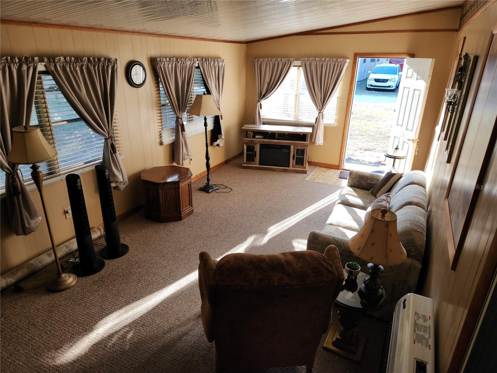 Image 16 of 21 For 110 Shady Lane