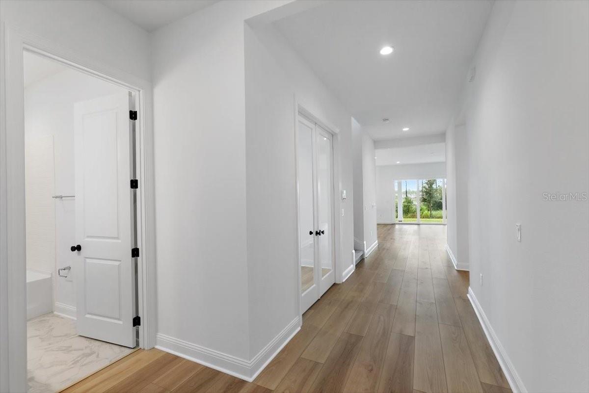 Image 3 of 30 For 21 Mahogany Way