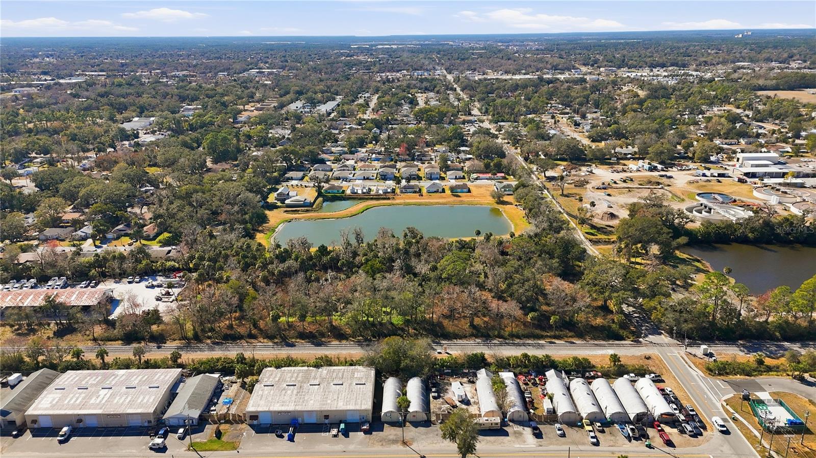 Listing photo id 7 for 403 10th Street