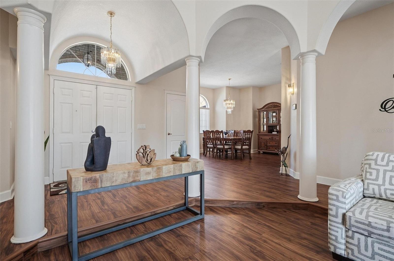 Image 12 of 79 For 108 Barrington Drive