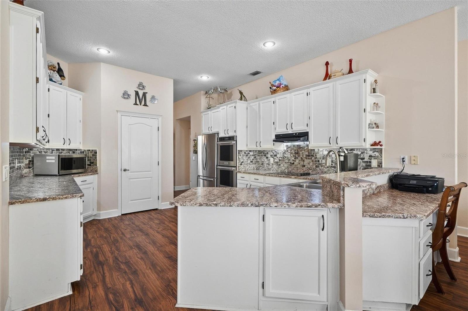 Image 17 of 79 For 108 Barrington Drive