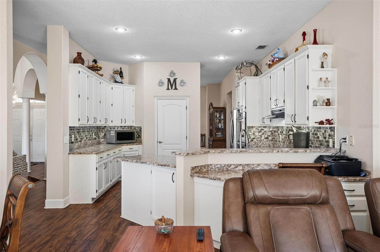 Image 25 of 79 For 108 Barrington Drive