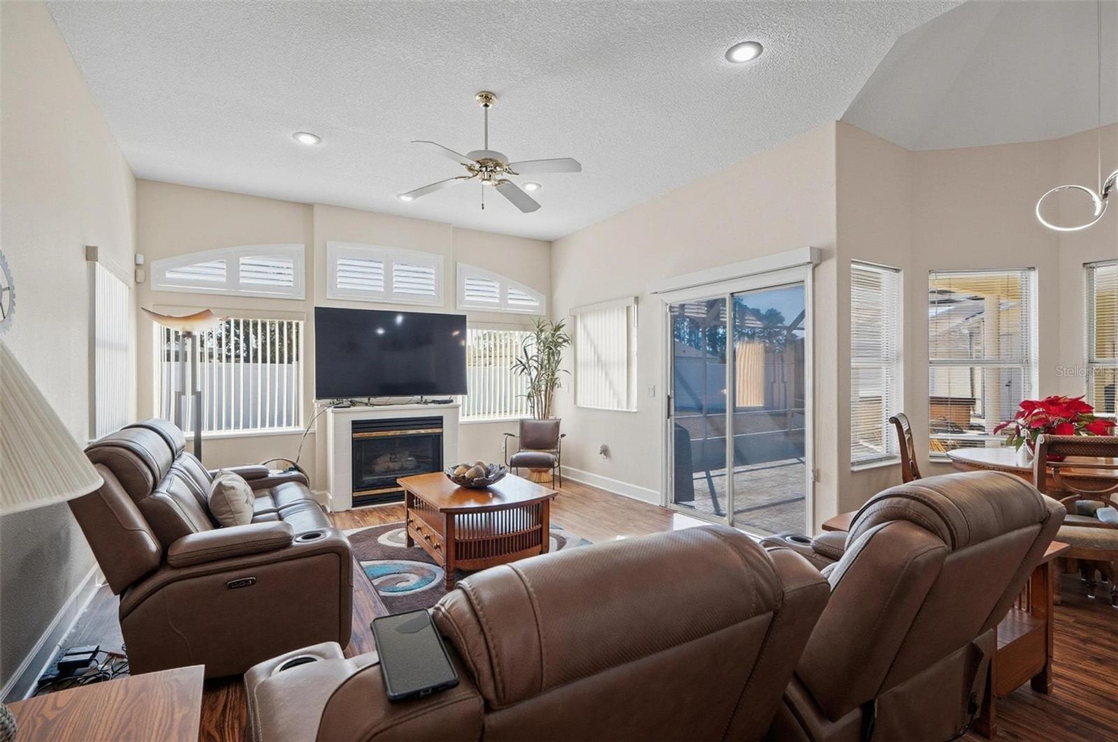 Image 27 of 79 For 108 Barrington Drive