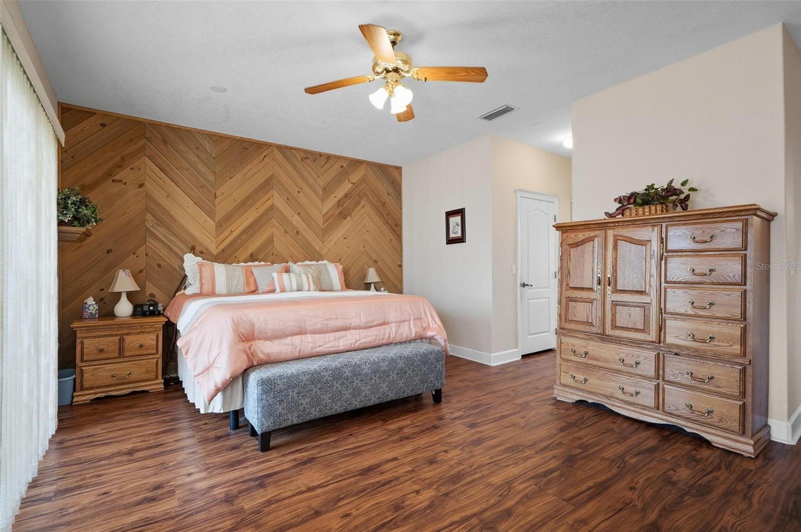 Image 35 of 79 For 108 Barrington Drive