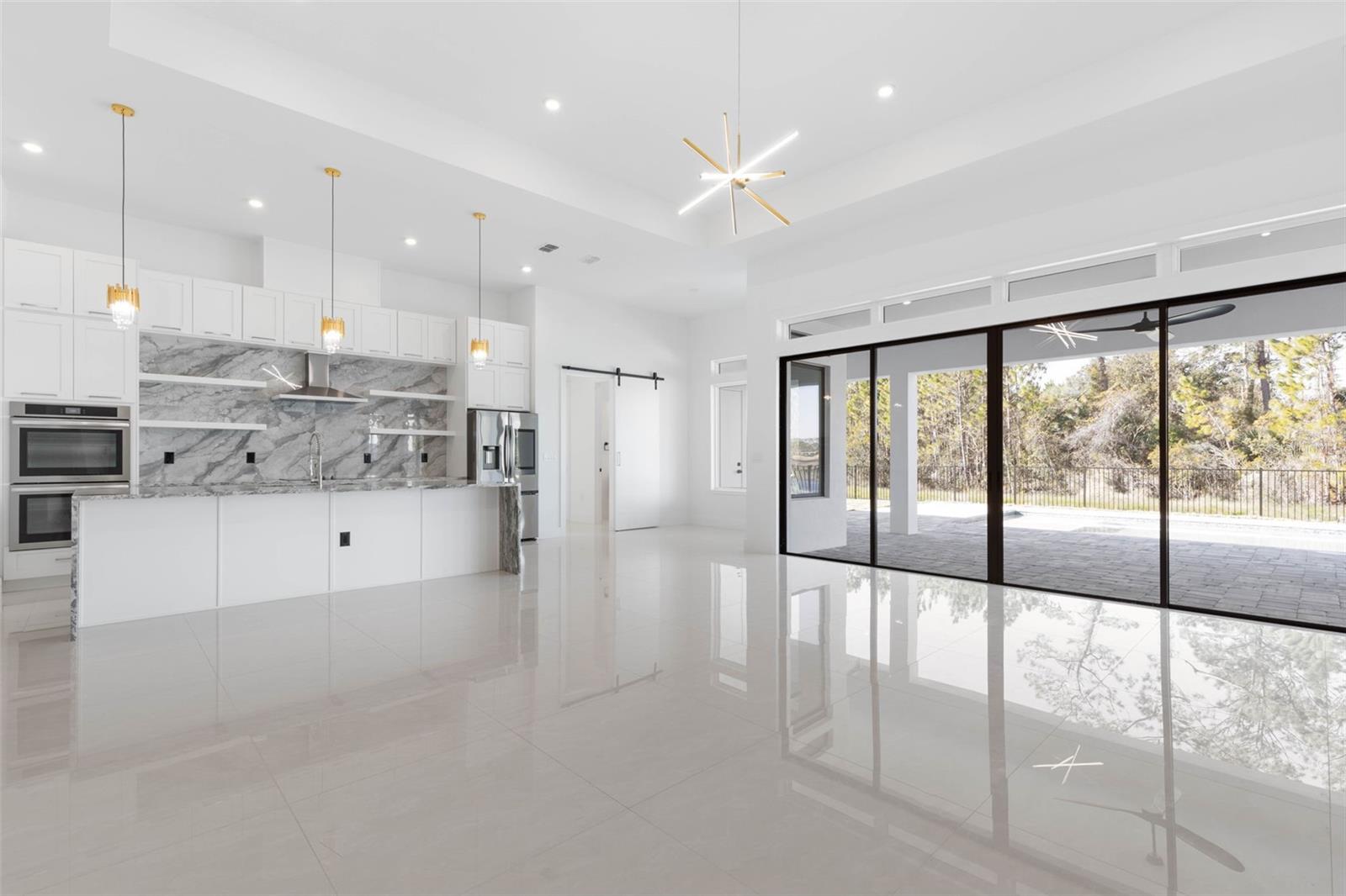 Image 7 of 44 For 34 Fallen Oak Lane