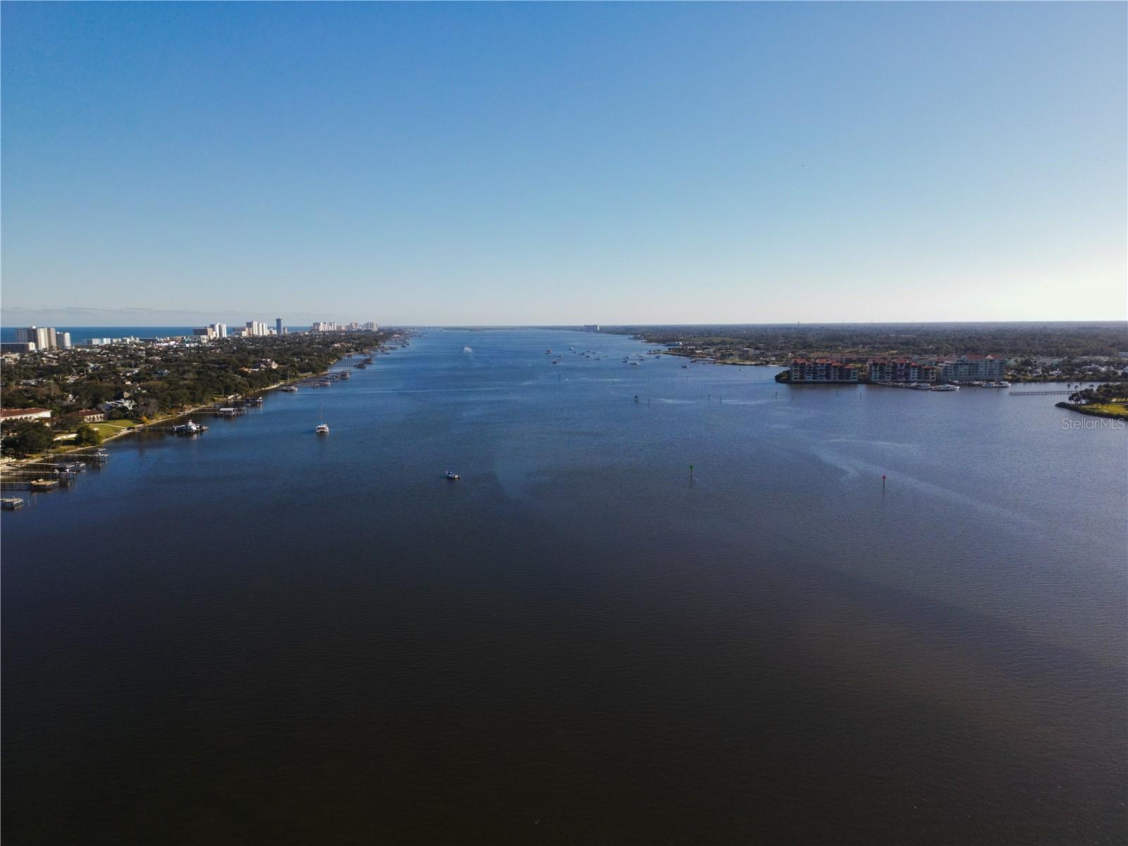 Image 19 of 20 For 1224 Peninsula Drive 317