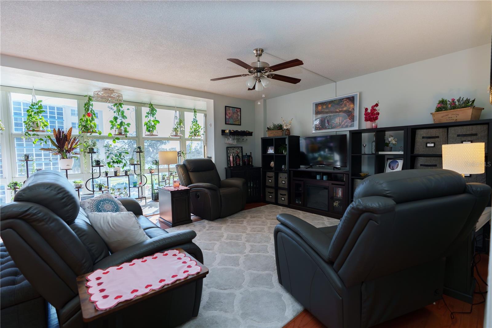 Image 7 of 20 For 1224 Peninsula Drive 317