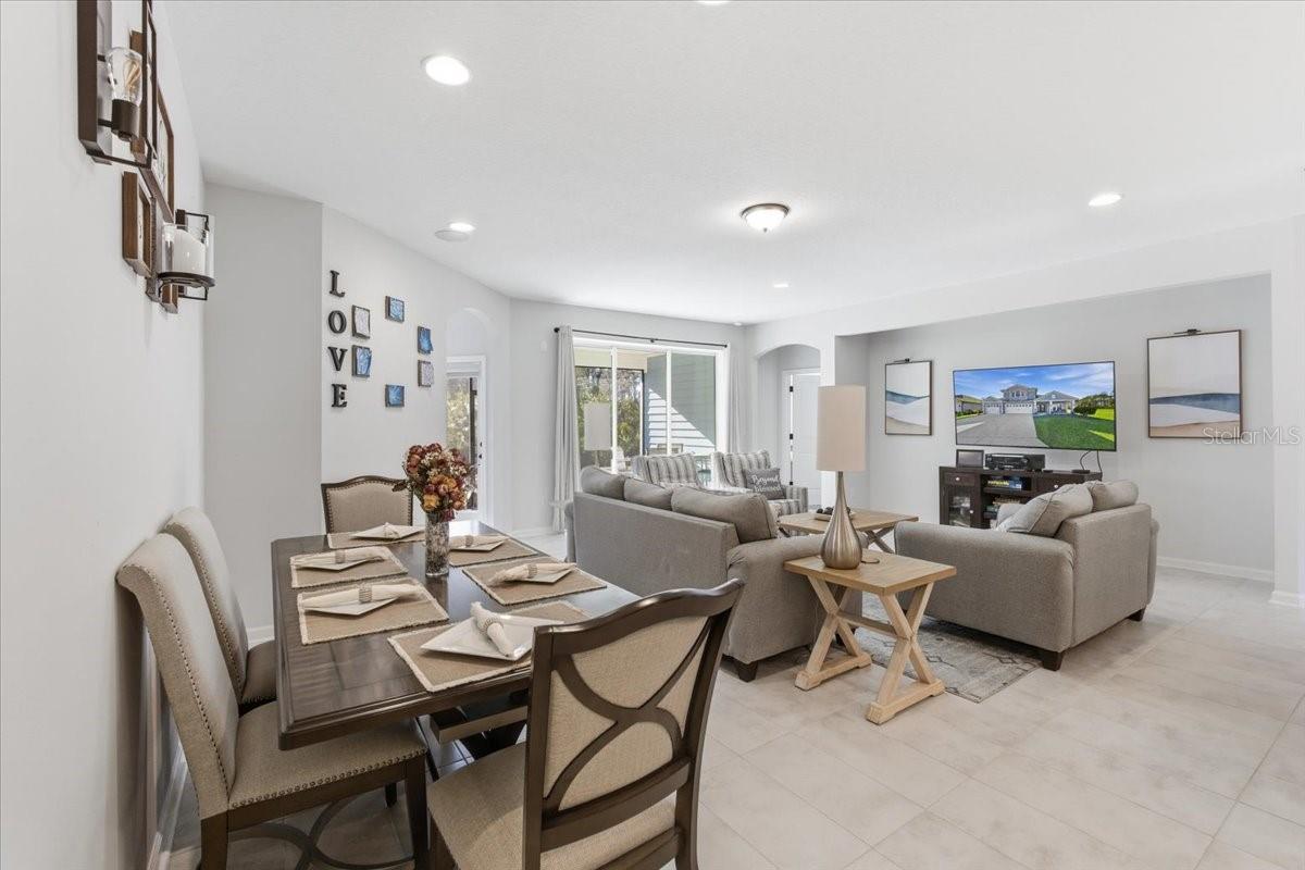 Image 11 of 53 For 528 Grand Landings Parkway