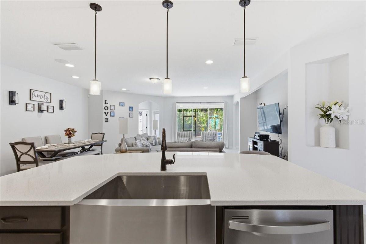 Image 6 of 53 For 528 Grand Landings Parkway