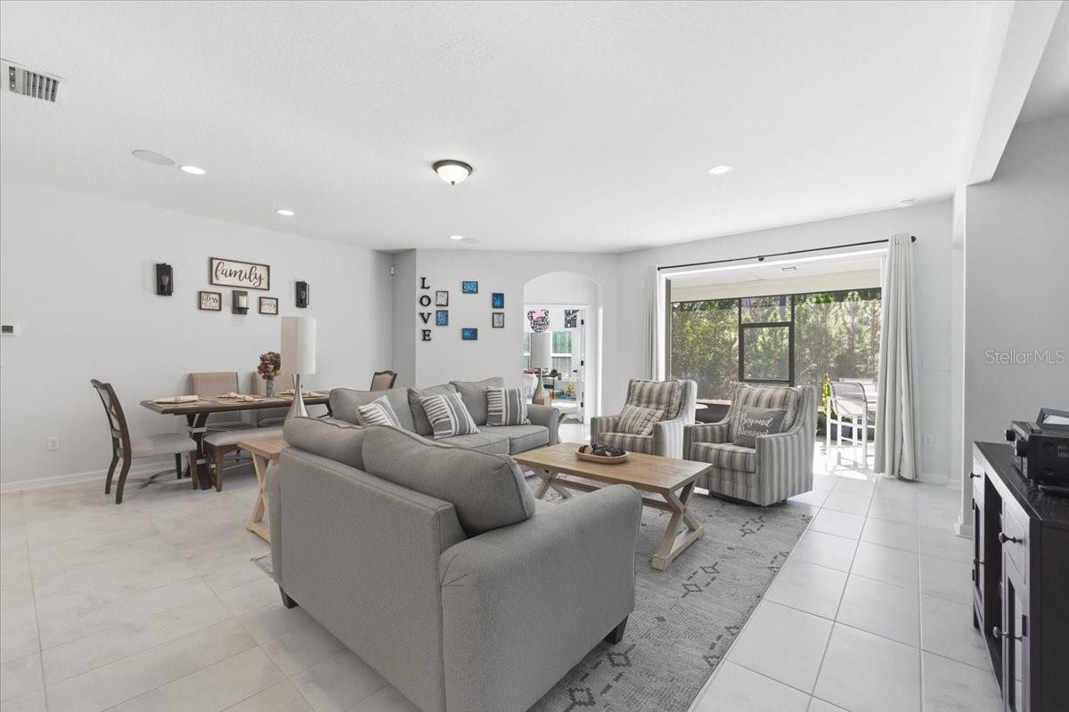 Image 7 of 53 For 528 Grand Landings Parkway