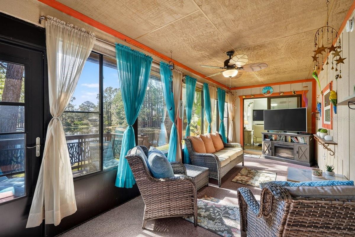 Image 24 of 58 For 33 Lakepoint Circle