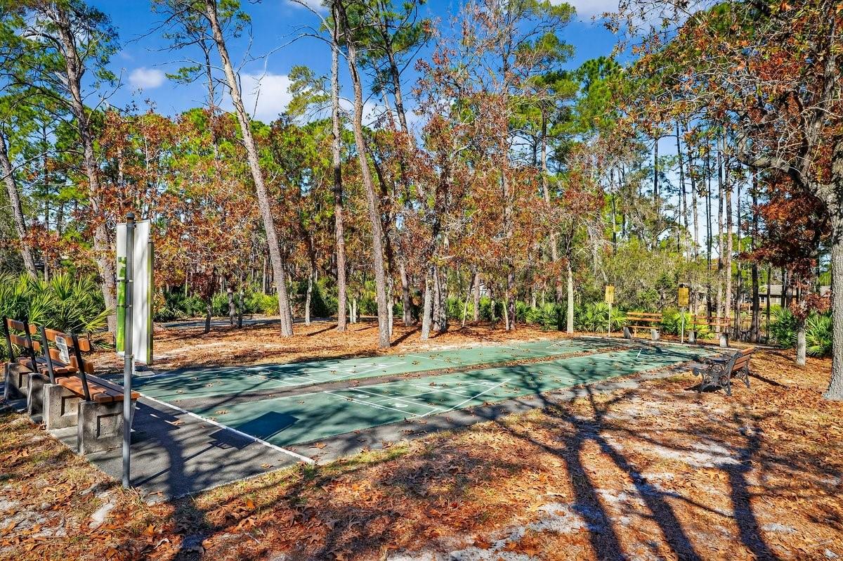 Image 47 of 58 For 33 Lakepoint Circle