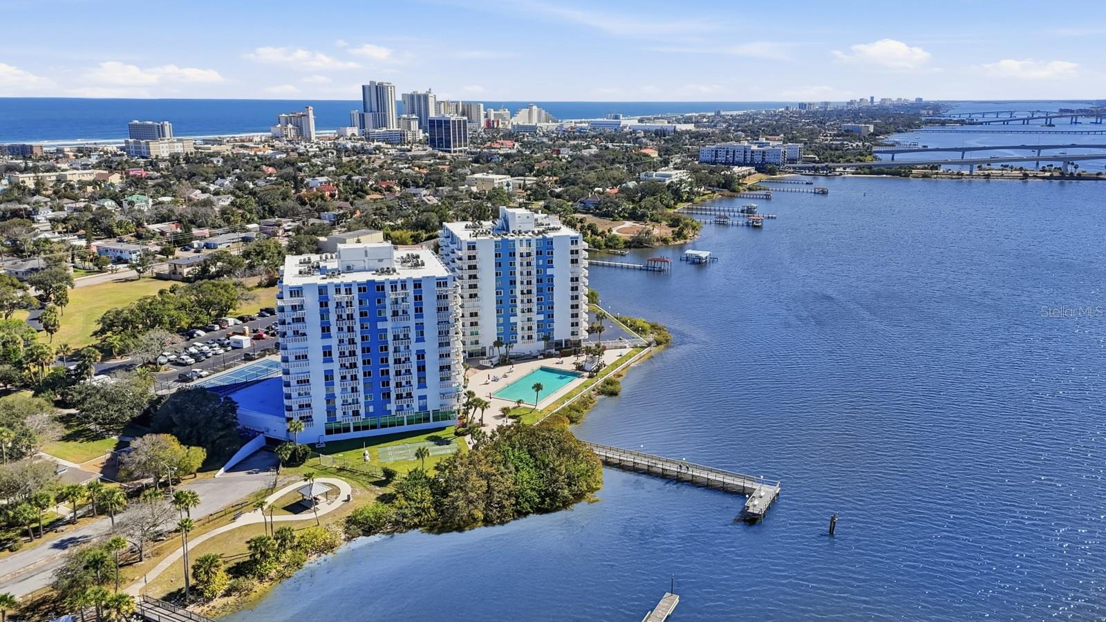 Image 33 of 47 For 925 Halifax Avenue 903