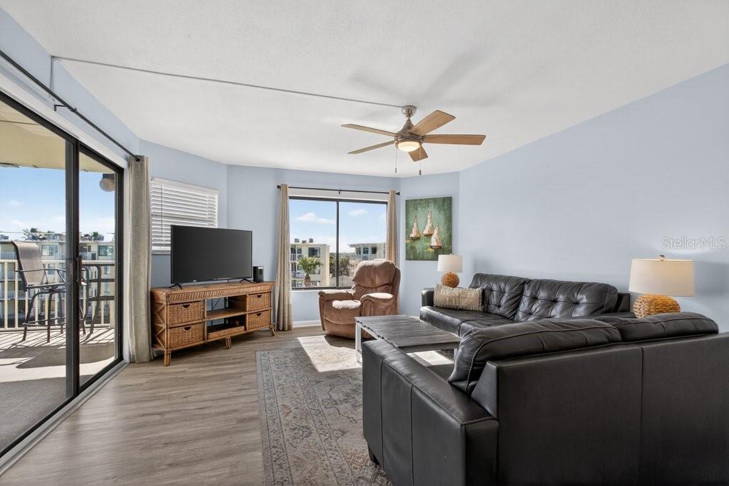 Image 12 of 33 For 4670 A1a S 2411