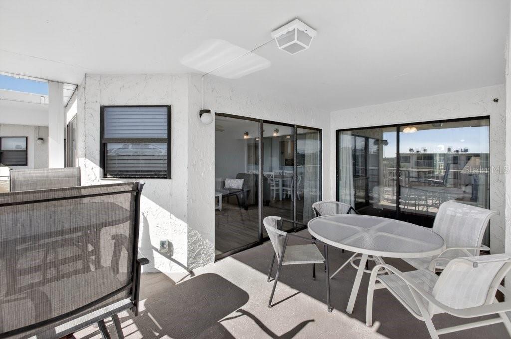 Image 19 of 33 For 4670 A1a S 2411