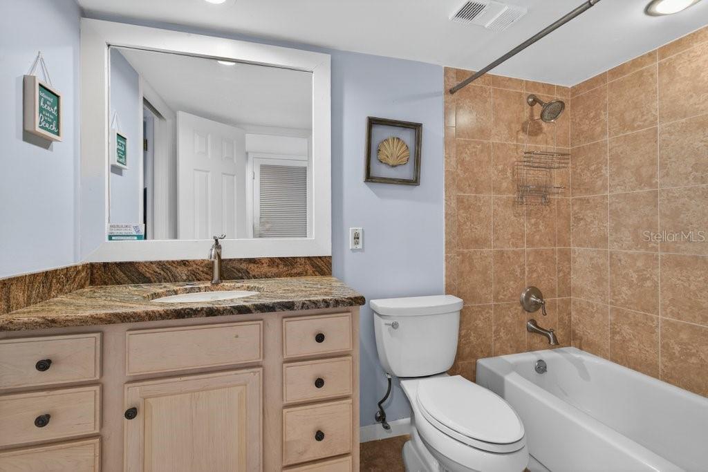 Image 27 of 33 For 4670 A1a S 2411