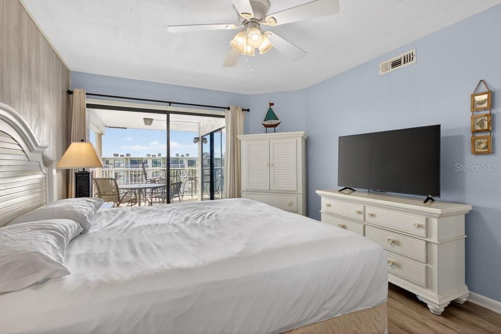 Image 31 of 33 For 4670 A1a S 2411