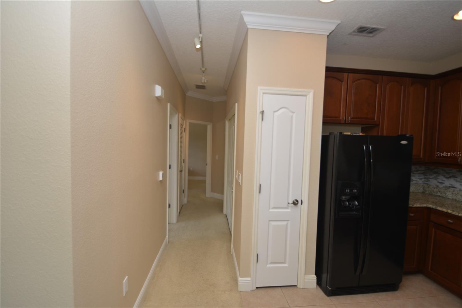 Image 17 of 43 For 190 Riverview Bend S 1024