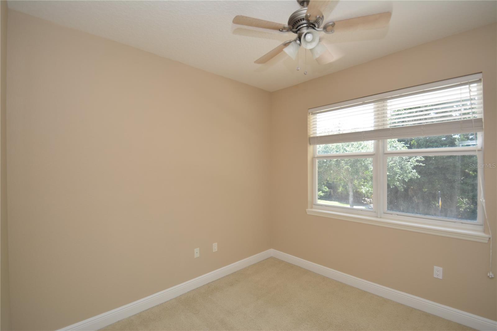 Image 19 of 43 For 190 Riverview Bend S 1024