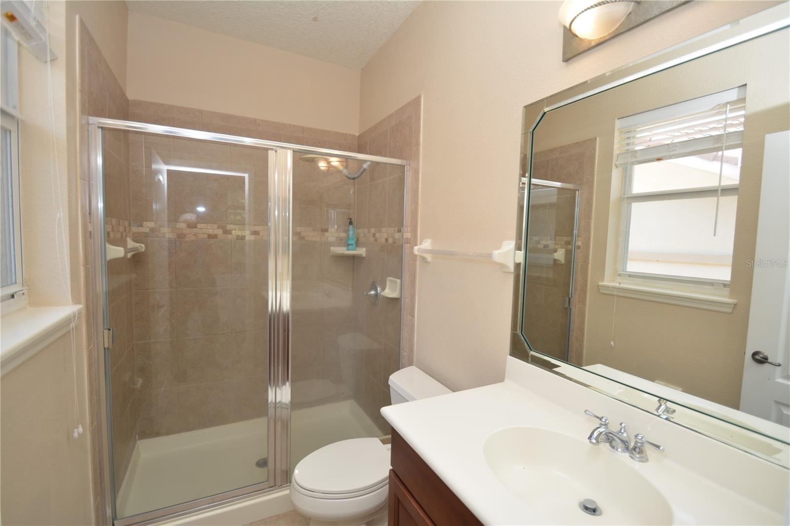 Image 22 of 43 For 190 Riverview Bend S 1024