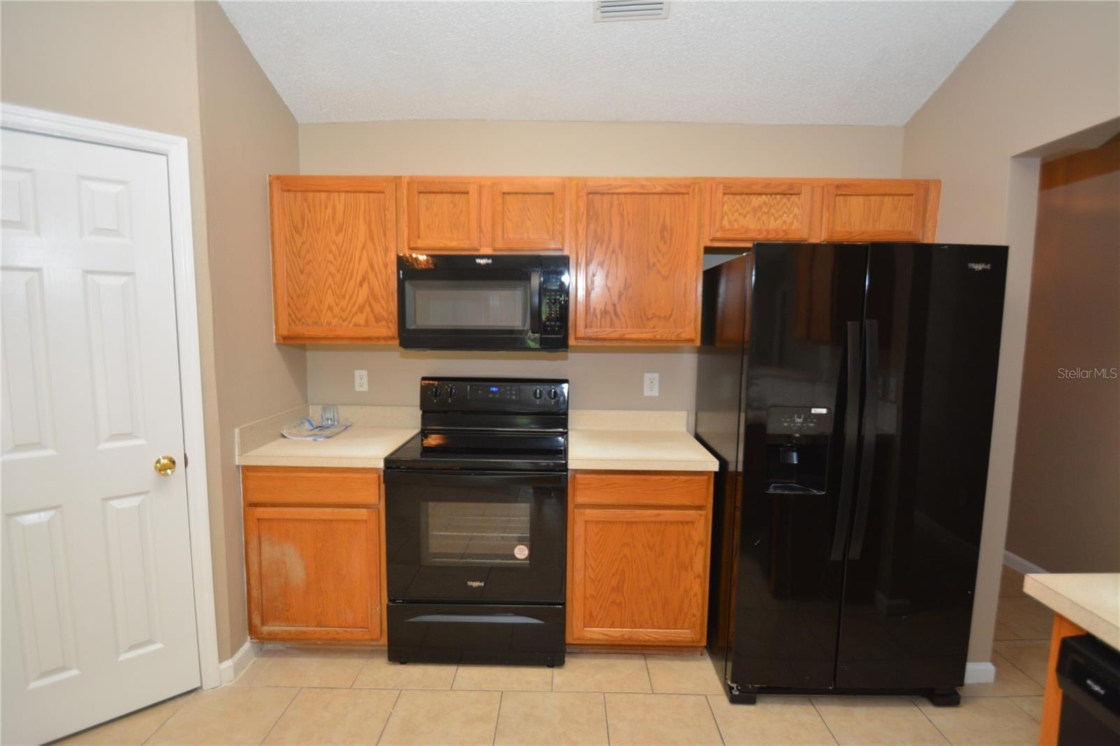 Image 8 of 33 For 33 Rosepetal Lane A