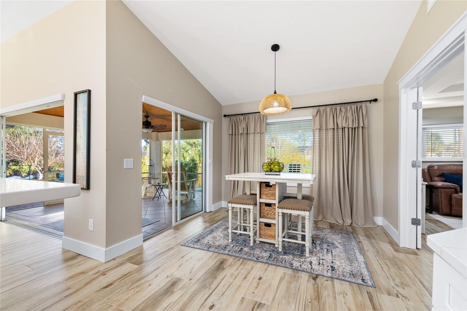 Image 17 of 48 For 36 Walker Drive