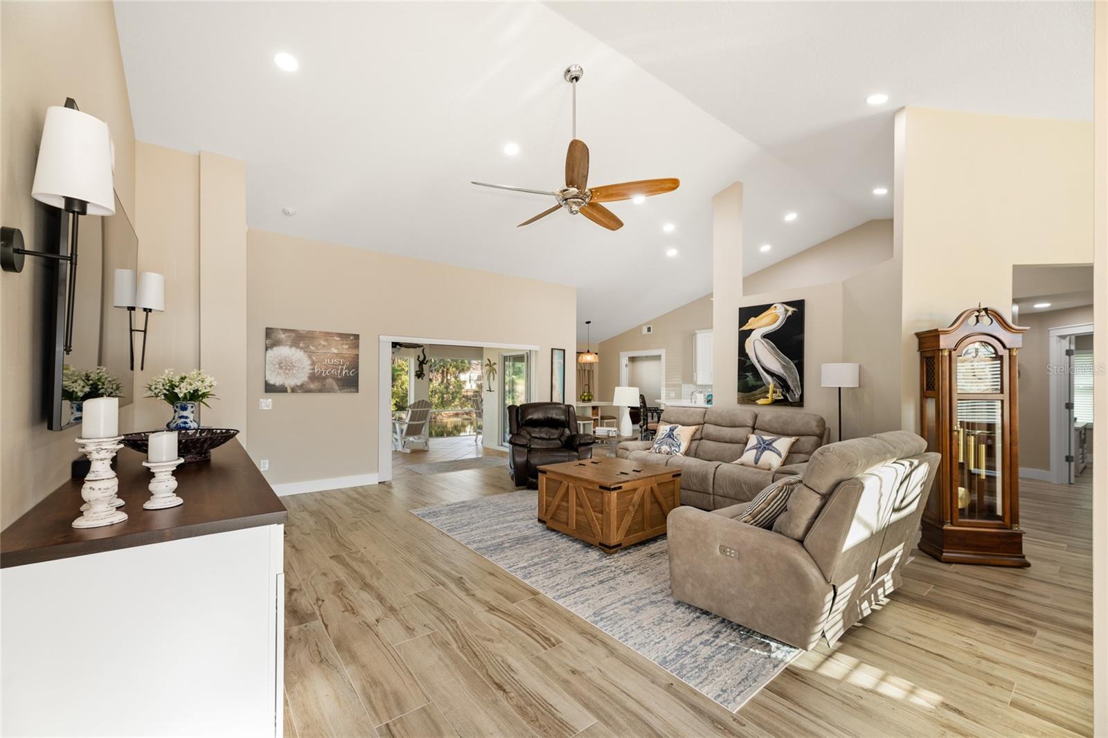 Image 5 of 48 For 36 Walker Drive