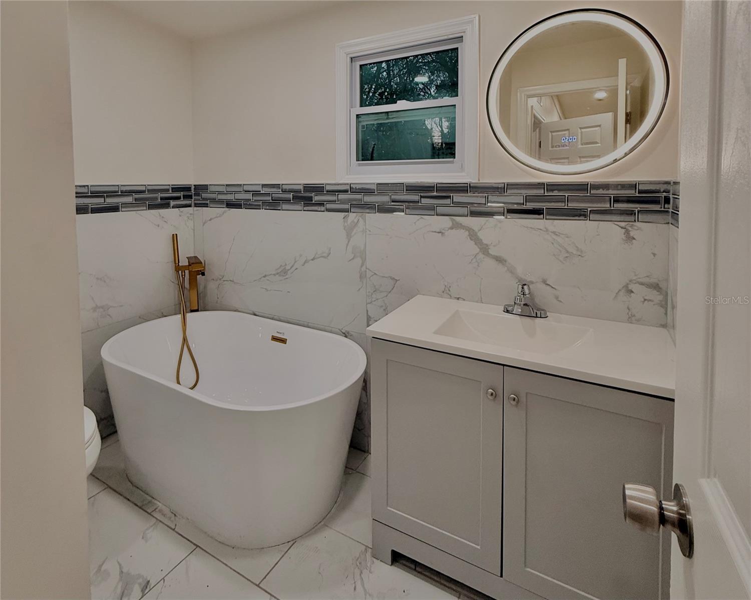 Image 33 of 42 For 3015 13th Drive