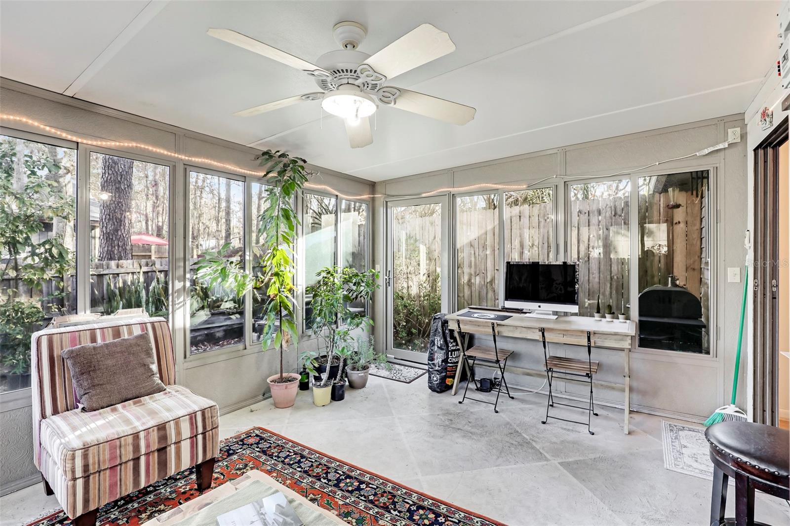 Image 24 of 28 For 531 Loring Avenue