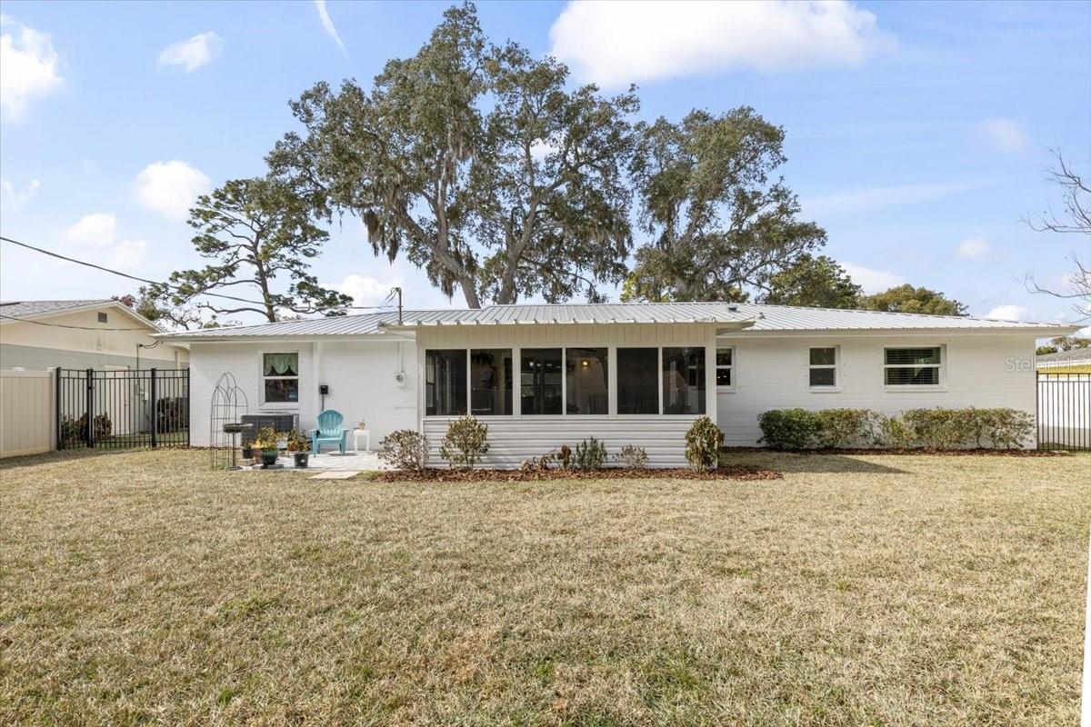 Image 34 of 49 For 31 Brookwood Drive