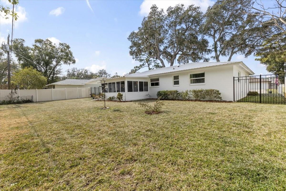 Image 35 of 49 For 31 Brookwood Drive