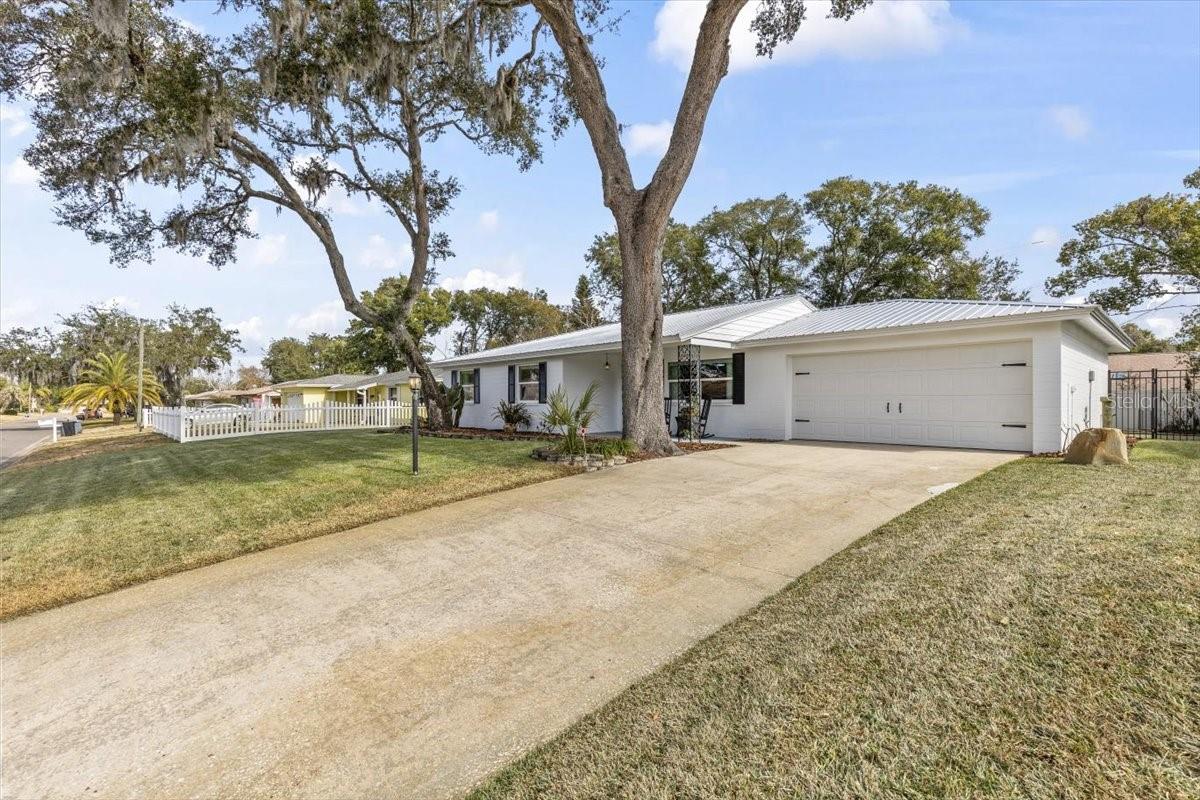 Image 44 of 49 For 31 Brookwood Drive